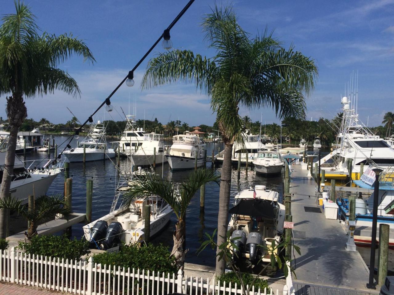 Pirate'S Cove Resort And Marina - Stuart Exterior foto